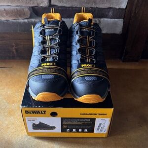 DeWalt ProLite Men's Safety Shoe - Black & Yellow